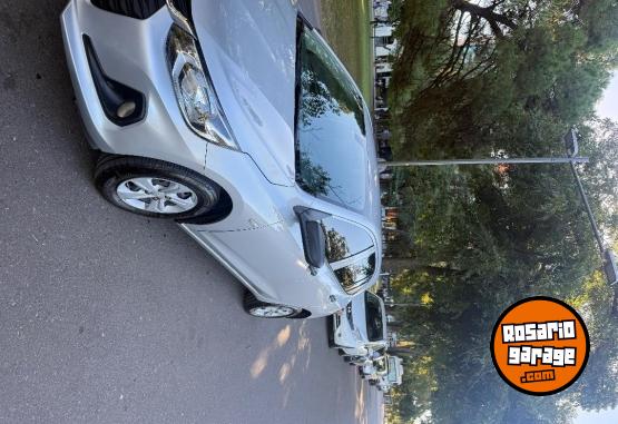 Autos - Chevrolet Onix 2020 Nafta 69400Km - En Venta