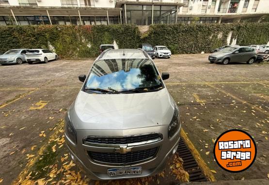 Autos - Chevrolet Spin 2018 Nafta 196000Km - En Venta