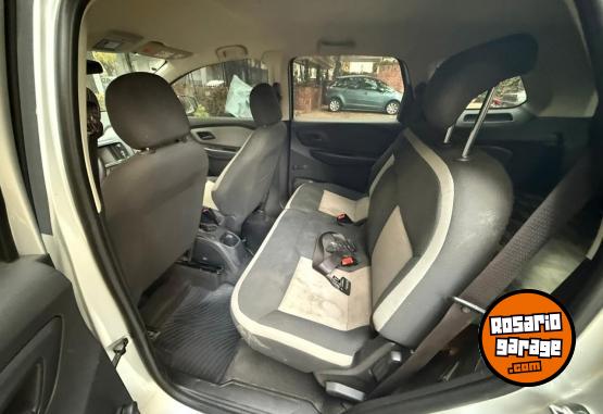 Autos - Chevrolet Spin 2018 Nafta 196000Km - En Venta
