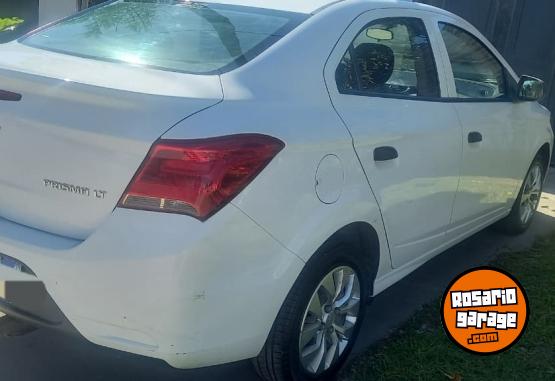 Autos - Chevrolet Prisma Lt 2017 GNC 180000Km - En Venta