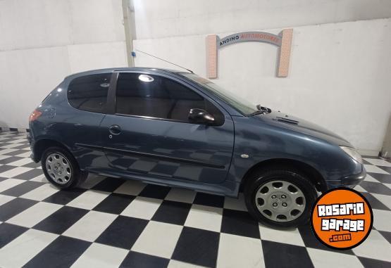 Autos - Peugeot 206 207 clio gol palio 2008 Nafta 129000Km - En Venta