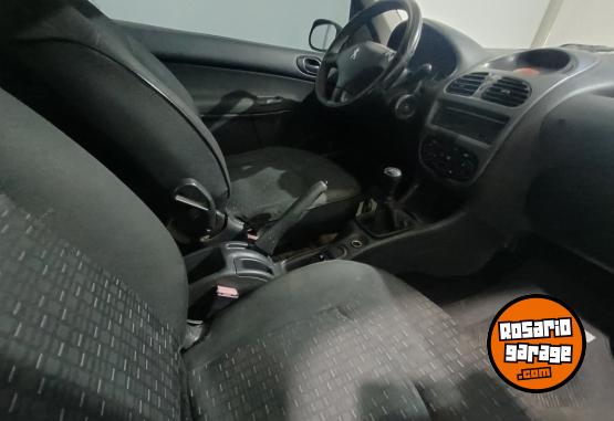 Autos - Peugeot 206 207 clio gol palio 2008 Nafta 129000Km - En Venta