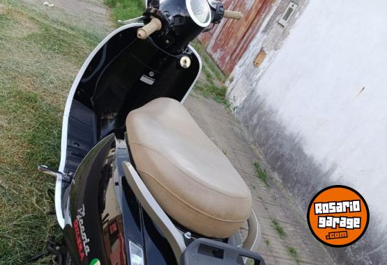 Motos - Gilera Piccola 2023 Nafta 6000Km - En Venta