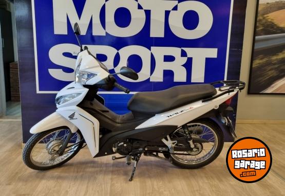 Motos - Honda WAVE 110 2025 Nafta 5800Km - En Venta