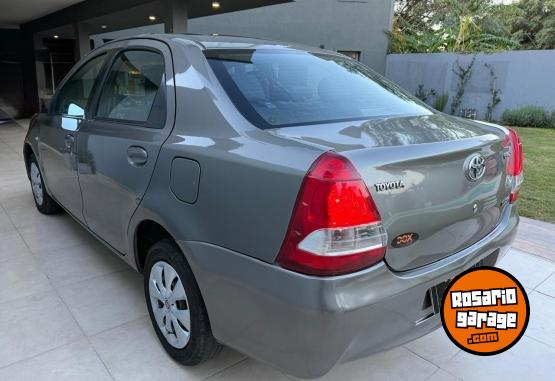 Autos - Toyota Etios 2016 Nafta  - En Venta