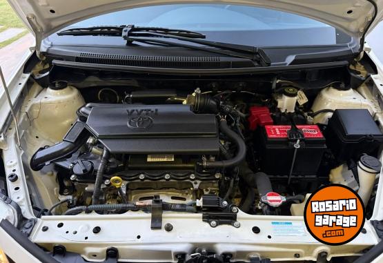 Autos - Toyota Etios 2018 Nafta 80000Km - En Venta