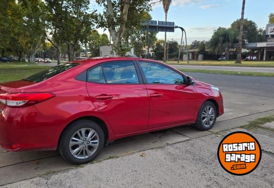 Autos - Toyota YARIS XLS 2021 Nafta 105000Km - En Venta