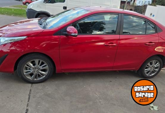 Autos - Toyota YARIS XLS 2021 Nafta 105000Km - En Venta