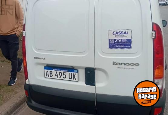 Utilitarios - Renault Kangoo 1.6 2017 Nafta 100000Km - En Venta
