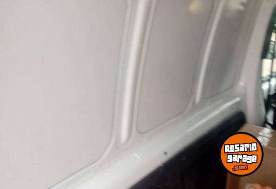 Utilitarios - Renault Kangoo 1.6 2017 Nafta 100000Km - En Venta