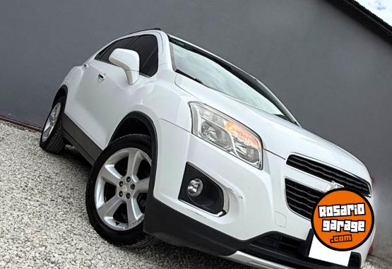 Autos - Chevrolet TRACKER LTZ+ AWD 1.8 2015 GNC 100000Km - En Venta