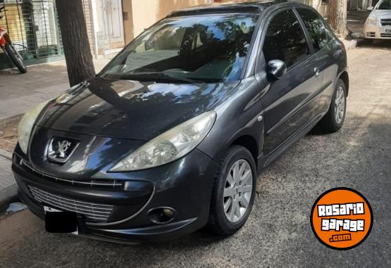 Autos - Peugeot 207 - Feline 2010 Nafta 140000Km - En Venta