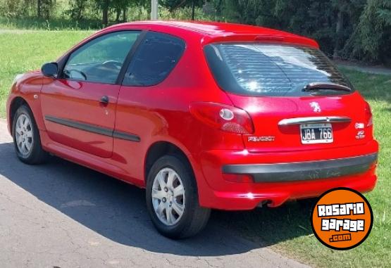 Autos - Peugeot 207 2010 Nafta 150000Km - En Venta