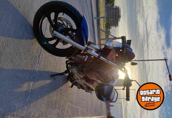 Motos - Yamaha YBR 250 2009 Nafta 87000Km - En Venta