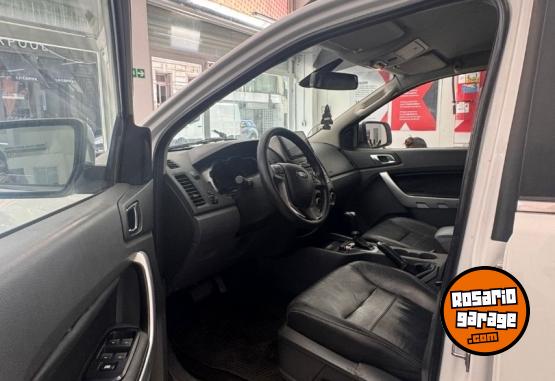 Autos - Ford Ranger 2012 Diesel 220000Km - En Venta