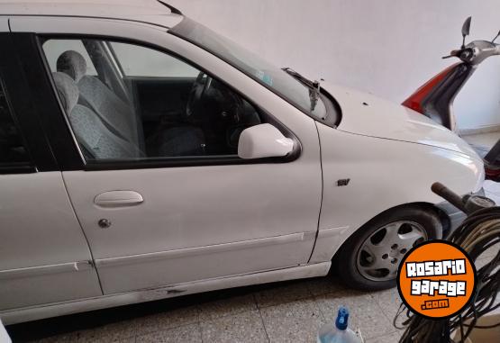 Autos - Fiat PALIO HL STILE 1999 Nafta 185000Km - En Venta