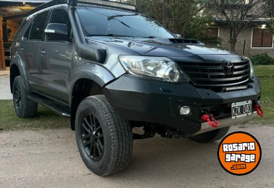 Camionetas - Toyota Hilux sw4 2012 Diesel 178000Km - En Venta