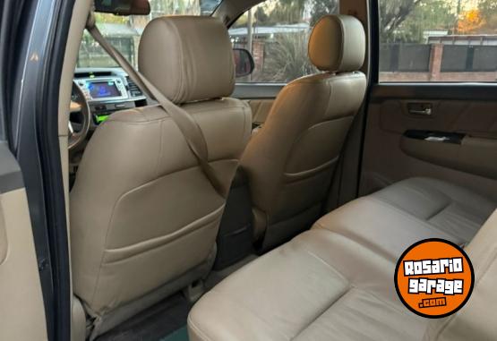 Camionetas - Toyota Hilux sw4 2012 Diesel 178000Km - En Venta