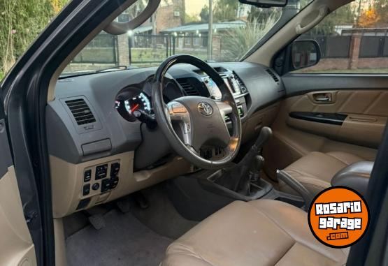 Camionetas - Toyota Hilux sw4 2012 Diesel 178000Km - En Venta
