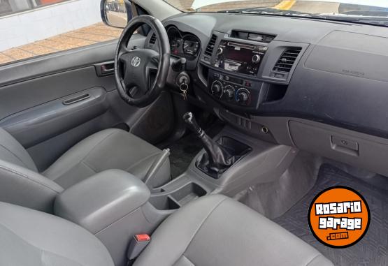 Camionetas - Toyota Hilux 2.5 CS Dx Pack 4x2 2015 Diesel 563000Km - En Venta