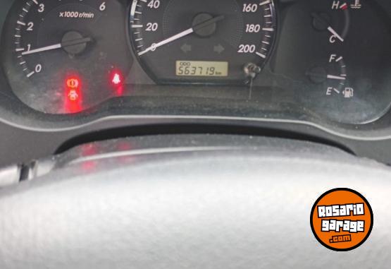 Camionetas - Toyota Hilux 2.5 CS Dx Pack 4x2 2015 Diesel 563000Km - En Venta