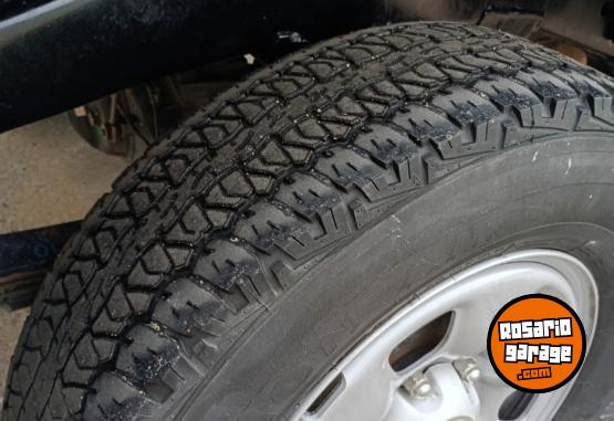 Camionetas - Toyota Hilux 2.5 CS Dx Pack 4x2 2015 Diesel 563000Km - En Venta