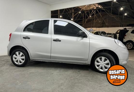 Autos - Nissan MARCH ACTIVE PURE DRIVE 5 2016 Nafta 82913Km - En Venta