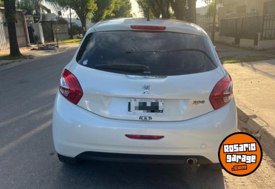 Autos - Peugeot 2014/allure 2014 Nafta 115000Km - En Venta