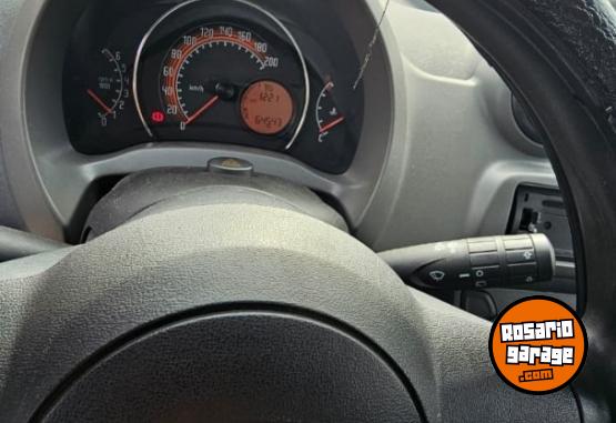 Autos - Fiat Uno 2014 Nafta 65000Km - En Venta