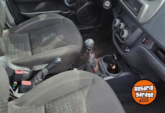 Autos - Fiat Uno 2014 Nafta 65000Km - En Venta
