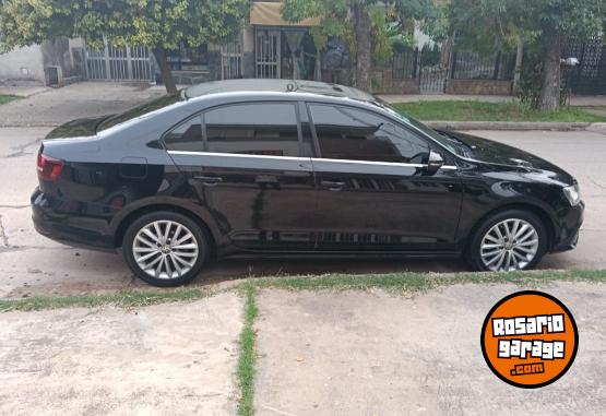 Autos - Volkswagen Vento 2017 Nafta 108000Km - En Venta