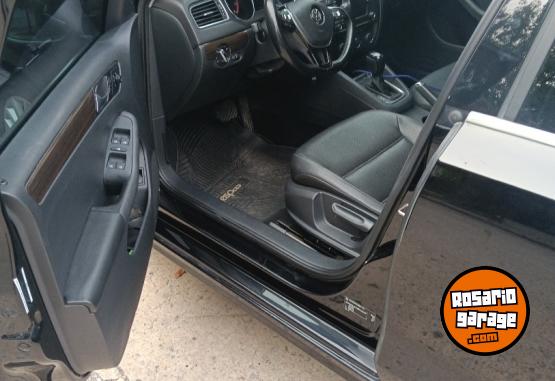 Autos - Volkswagen Vento 2017 Nafta 108000Km - En Venta