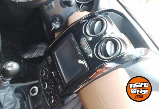 Camionetas - Renault Duster 4x4 2.0 previlege 2018 Nafta 65700Km - En Venta