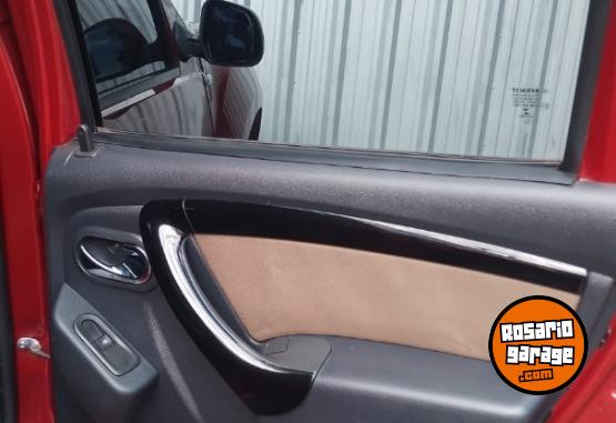 Camionetas - Renault Duster 4x4 2.0 previlege 2018 Nafta 65700Km - En Venta