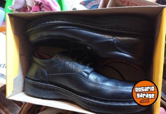 Indumentaria - Zapatos marca RINGO, Nro 47/48 - En Venta
