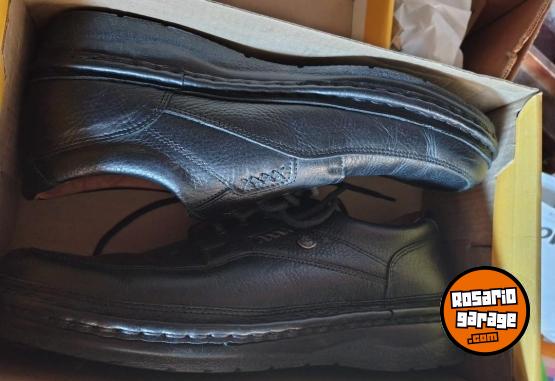 Indumentaria - Zapatos marca RINGO, Nro 47/48 - En Venta