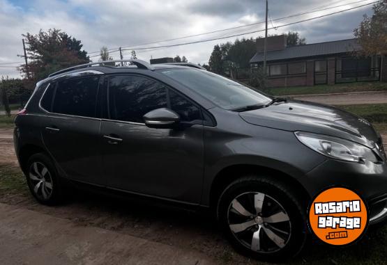 Autos - Peugeot 2008 2017 Nafta 107000Km - En Venta