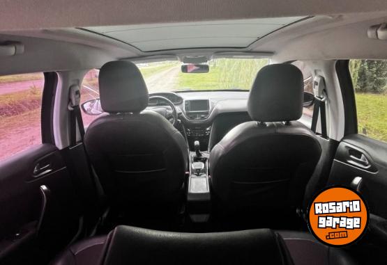 Autos - Peugeot 2008 2017 Nafta 107000Km - En Venta