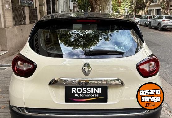 Autos - Renault Captur 2017 Nafta 78000Km - En Venta