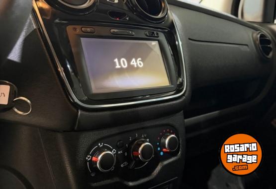 Utilitarios - Renault Kangoo II Zen 1.6 2023 Nafta 17500Km - En Venta