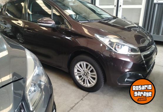 Autos - Peugeot 208 Allure 1.6 navegador 2019 Nafta  - En Venta