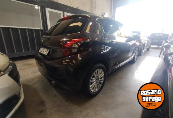 Autos - Peugeot 208 Allure 1.6 navegador 2019 Nafta  - En Venta