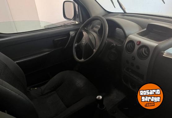 Utilitarios - Citroen Berlingo 2020 Nafta 200000Km - En Venta