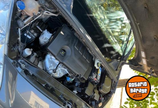 Autos - Peugeot 308 2013 Nafta 101000Km - En Venta