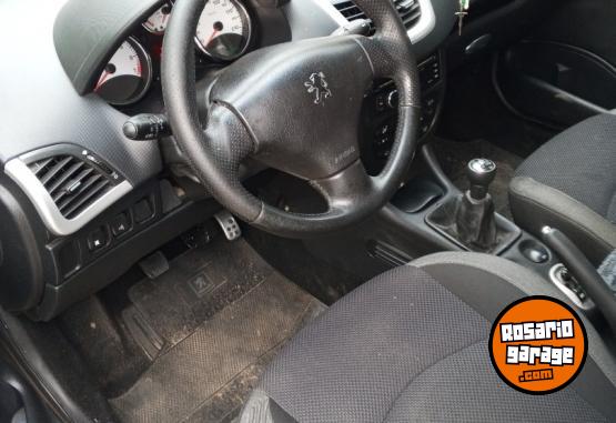 Autos - Peugeot 207 compat 2012 Nafta 156000Km - En Venta