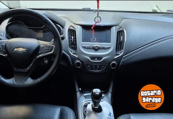 Autos - Chevrolet Cruze lt 2019 Nafta 150000Km - En Venta