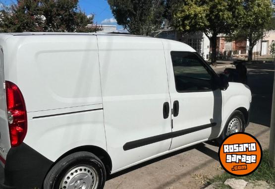 Autos - Fiat Doblo 2014 GNC 149000Km - En Venta