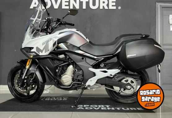 Motos - CF MT 650 2023 Nafta 15260Km - En Venta