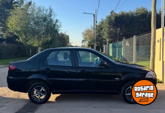 Autos - Fiat Siena EL 1.4 2016 GNC 175000Km - En Venta