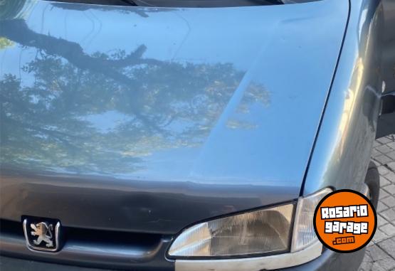 Utilitarios - Peugeot Partner 2007 Diesel 232000Km - En Venta